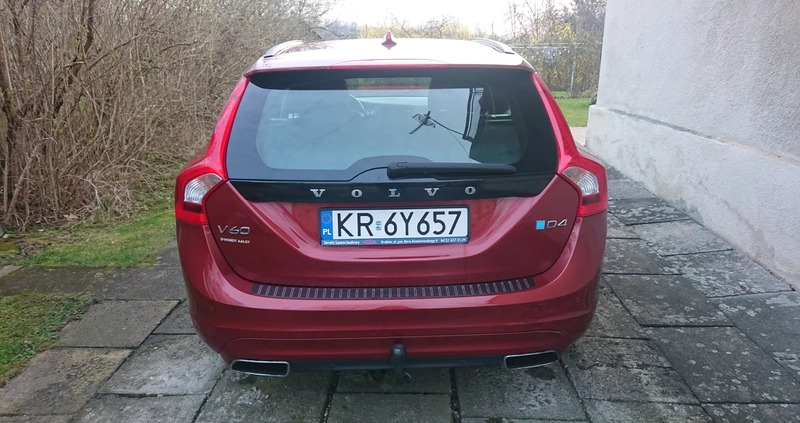Volvo V60 cena 47000 przebieg: 144000, rok produkcji 2014 z Skawina małe 596